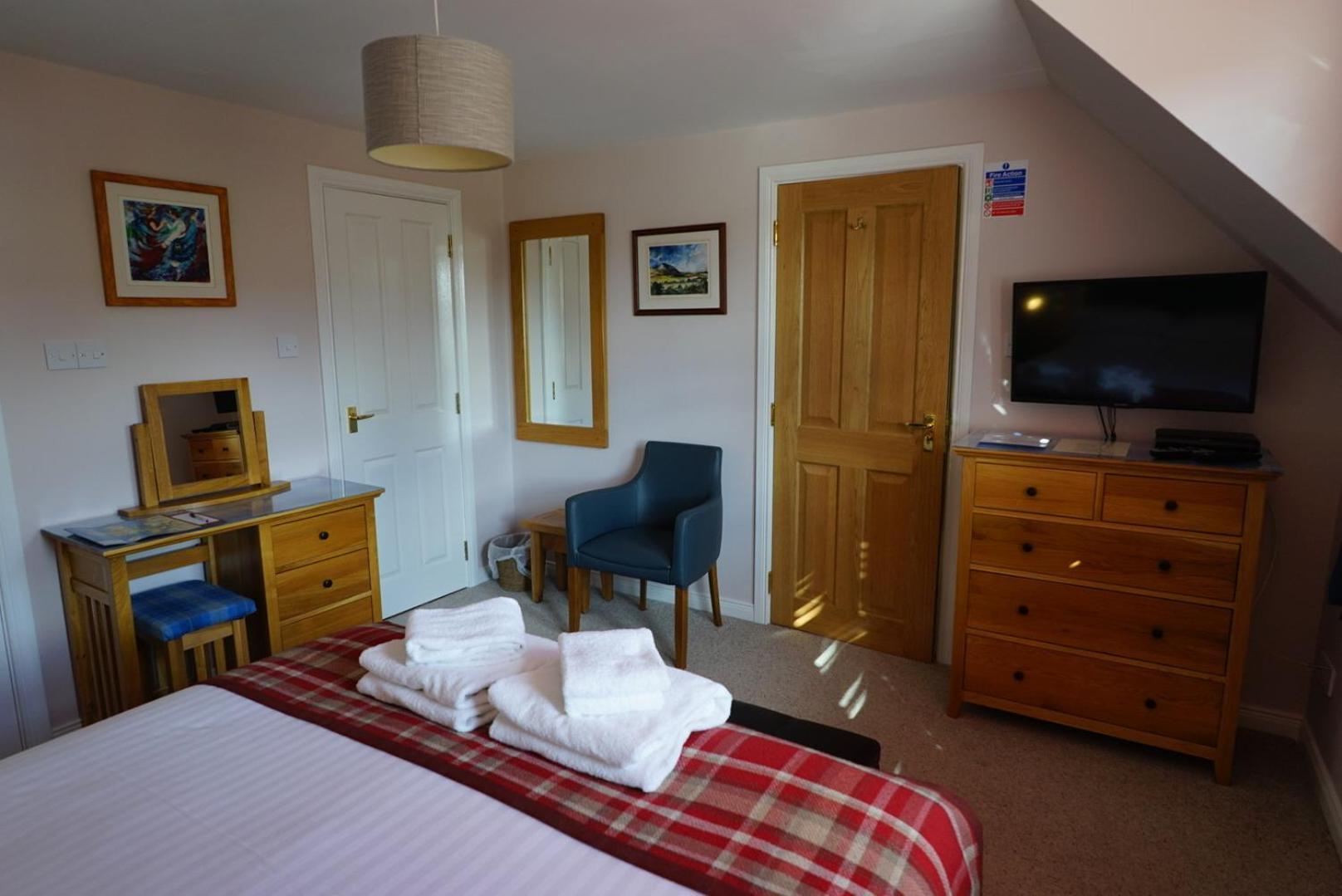 Trotternish B&B Portree Ngoại thất bức ảnh