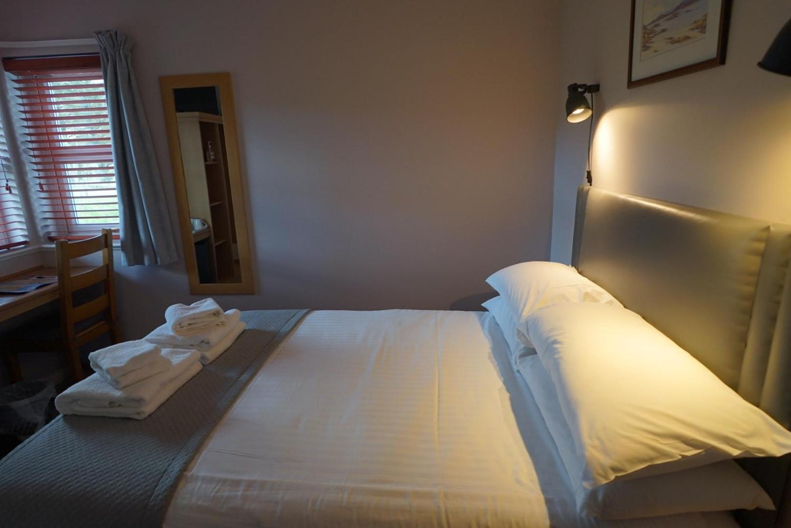 Trotternish B&B Portree Ngoại thất bức ảnh