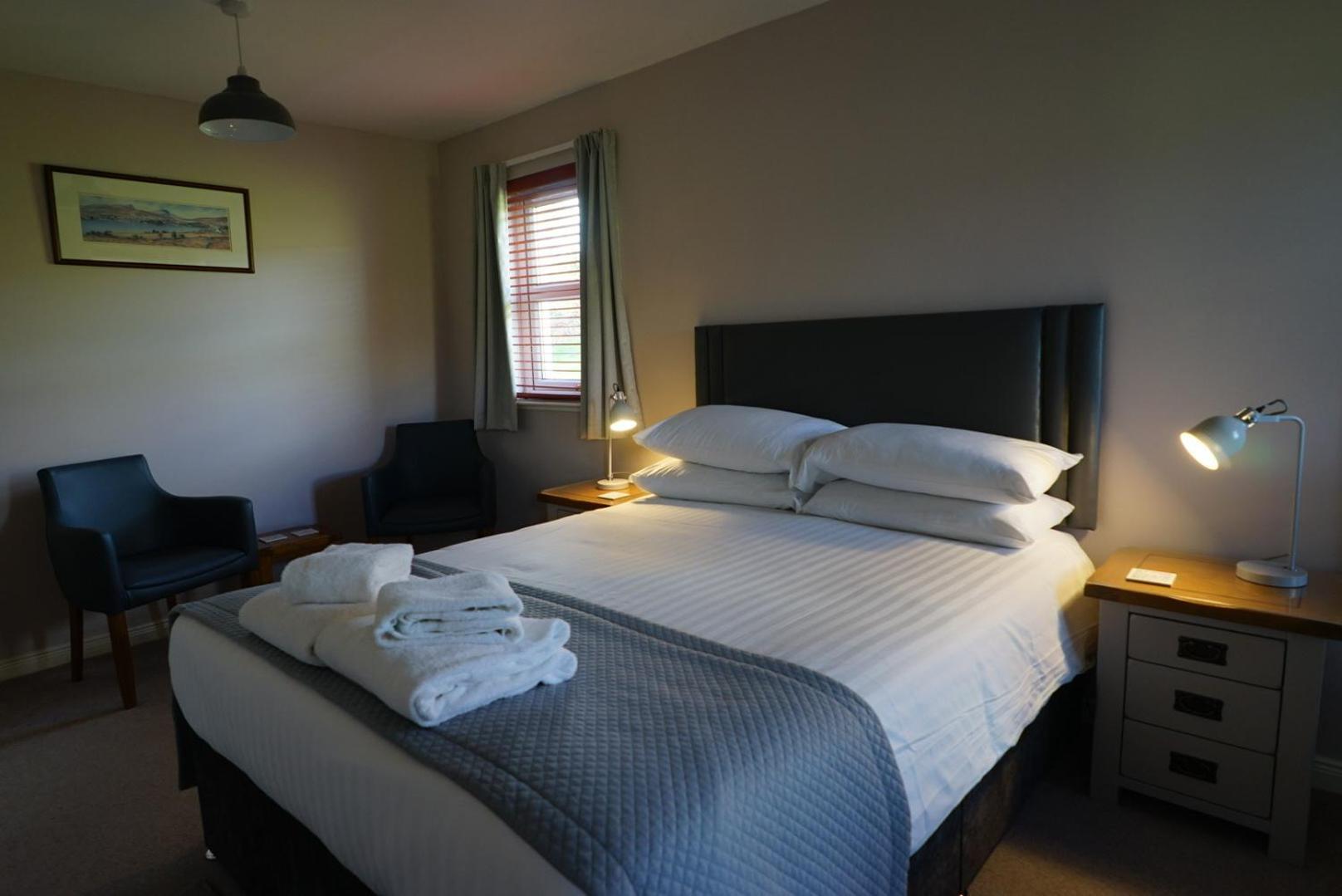 Trotternish B&B Portree Ngoại thất bức ảnh